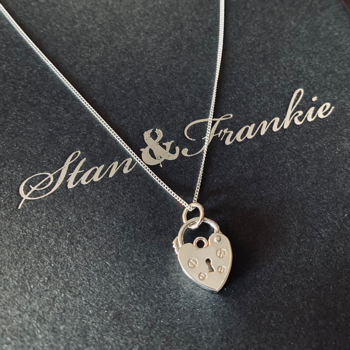 ◆VINTAGE HOLLYWOOD◆ Porte Love Lock Necklace VH2379NE001B SK-N18370_1024x.jpg?v=1742171183